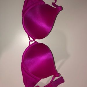 Fuchsia bra